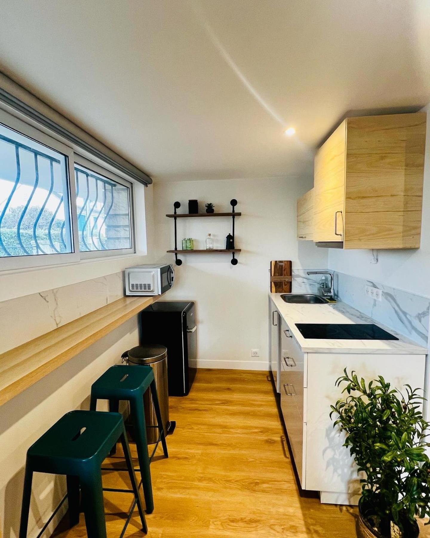 Superbe Studio Neuf - 20 Min Versailles Les Clayes-Sous-Bois Extérieur photo